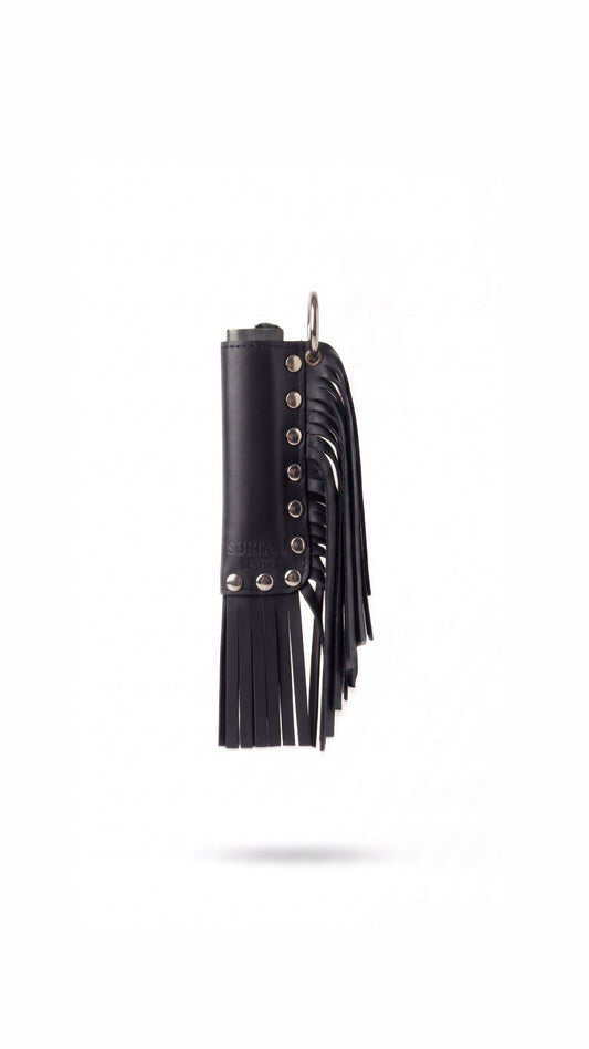 Noir Holder