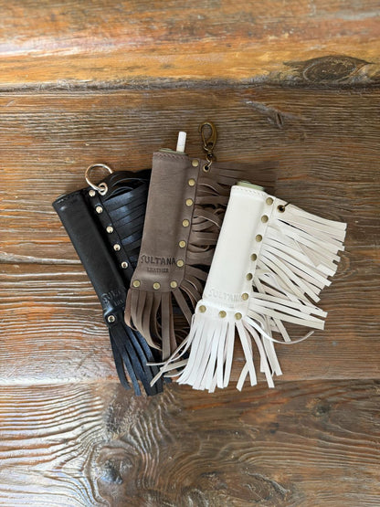 Noir Holder
